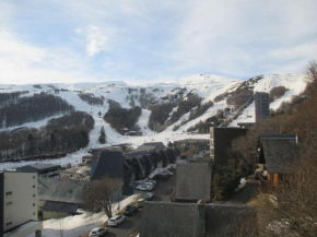 Appartement 2 pièces vue montagne, proche pistes et lac - FR-1-814-64